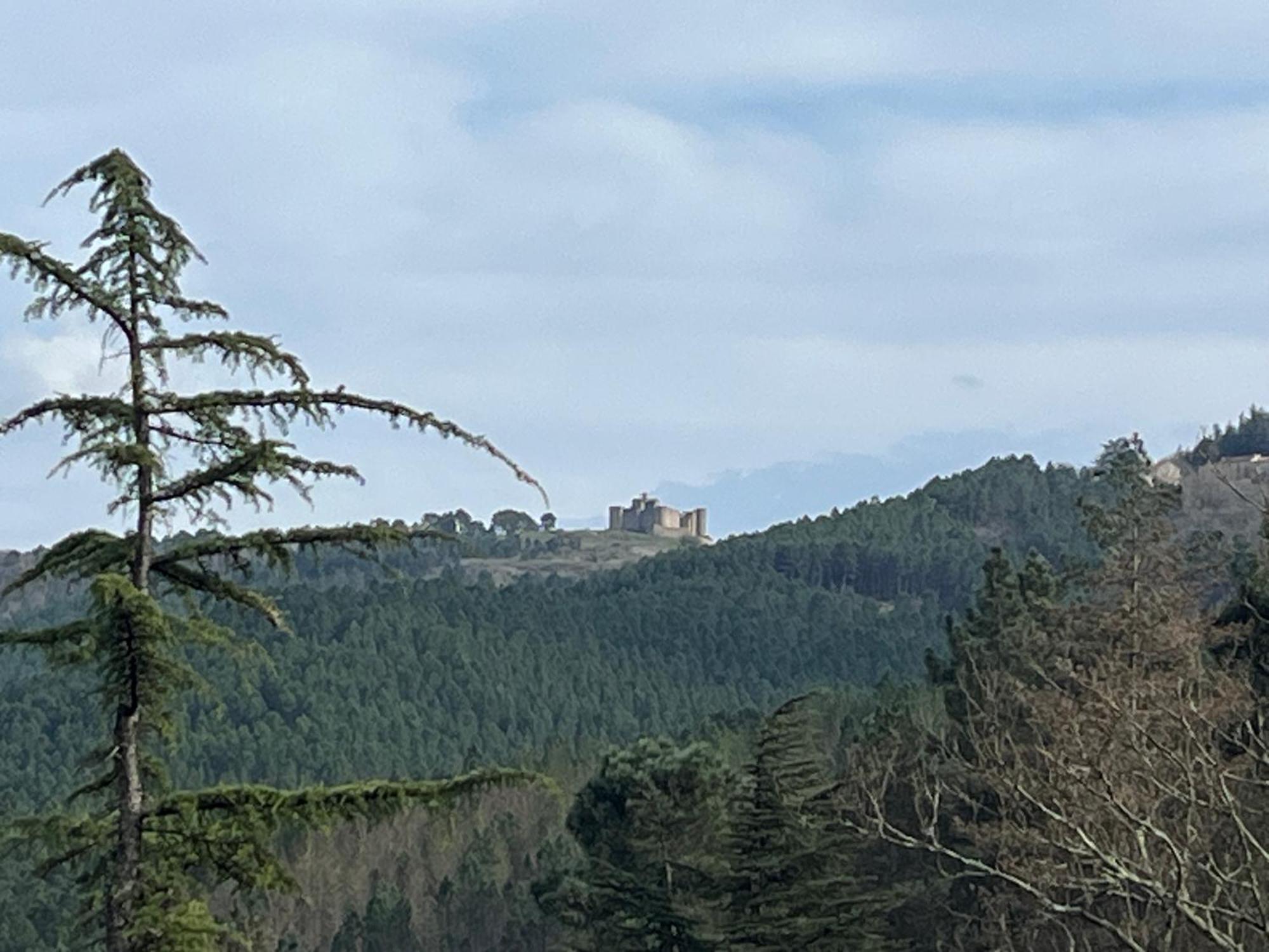 Chateau Lou Cante Perdrix La Vernarede Buitenkant foto