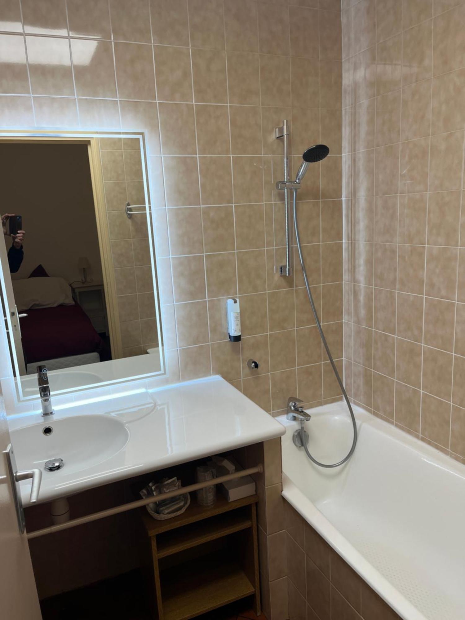 Chateau Lou Cante Perdrix La Vernarede Kamer foto